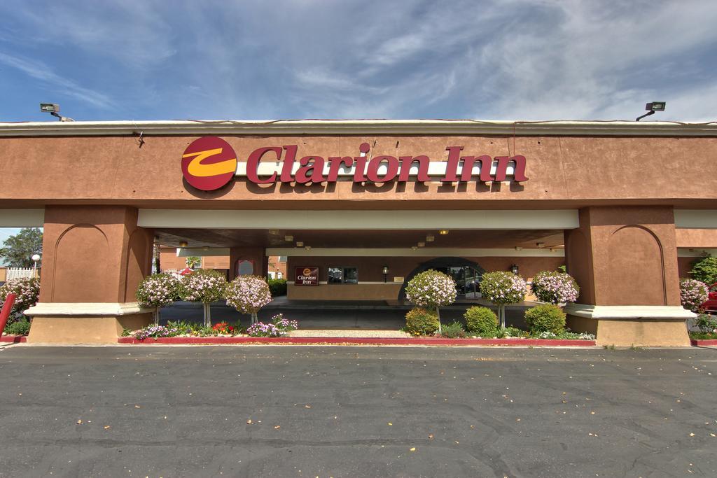 Clarion Inn Conference Center Modesto Bagian luar foto