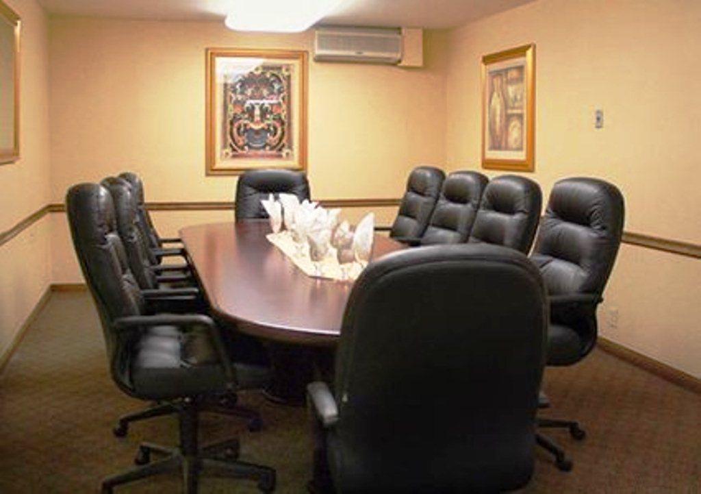 Clarion Inn Conference Center Modesto Bagian luar foto
