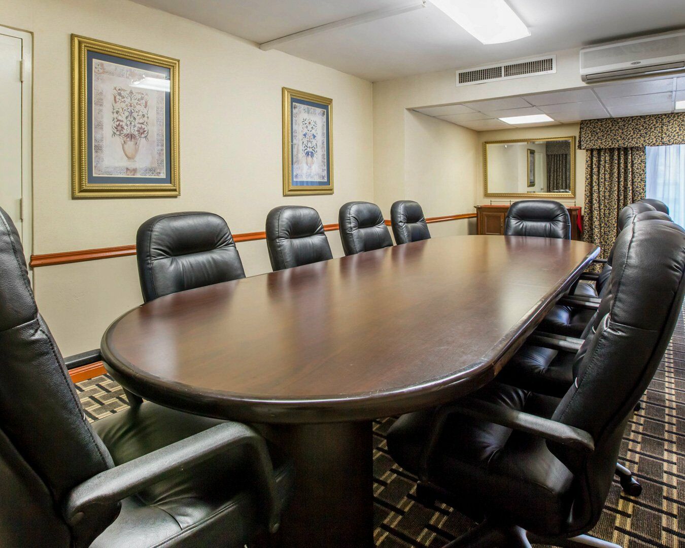 Clarion Inn Conference Center Modesto Bagian luar foto